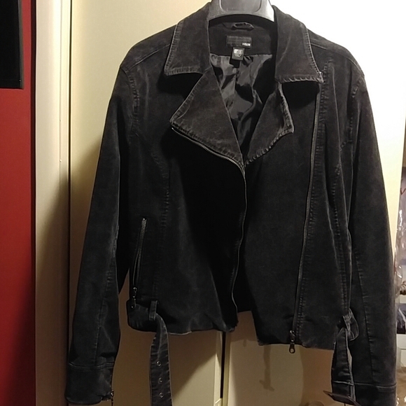 H&M Jackets & Blazers - Vintage H&M velvet Moro jacket